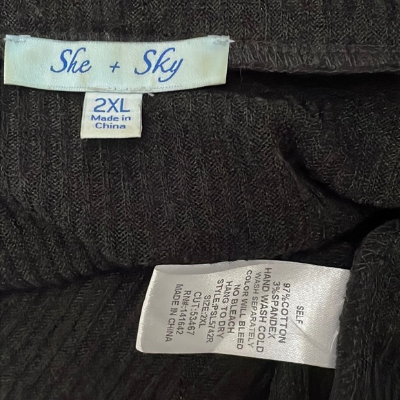 She & Sky Deep Black Open Curved Hem Sweater Cardigan - Picture 4 of 7